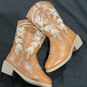 Toddler Stepping Stone cowgirl  boots 8c embroidered